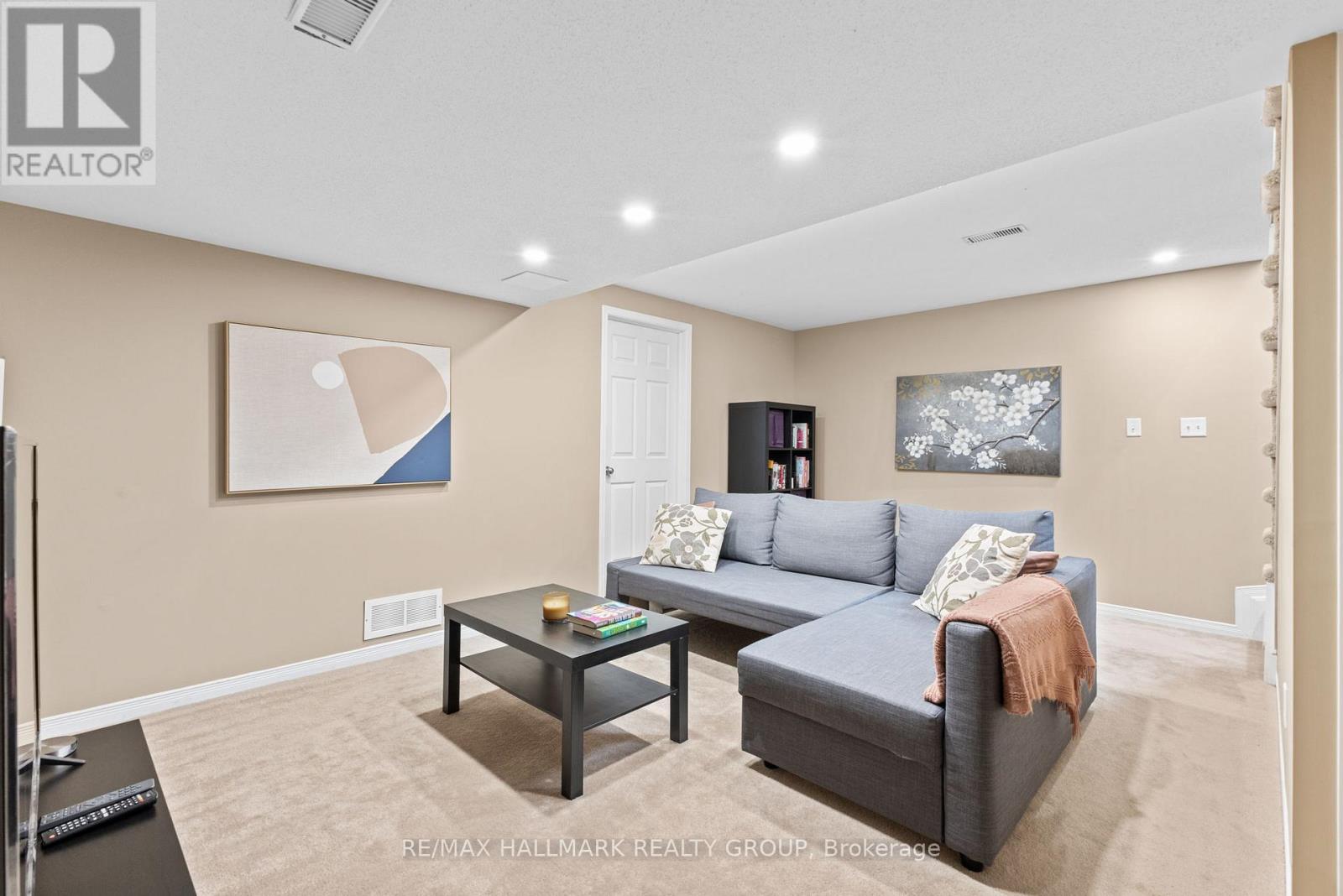 404 Wisteria Crescent, Ottawa, Ontario  K1V 0P1 - Photo 37 - X12814424