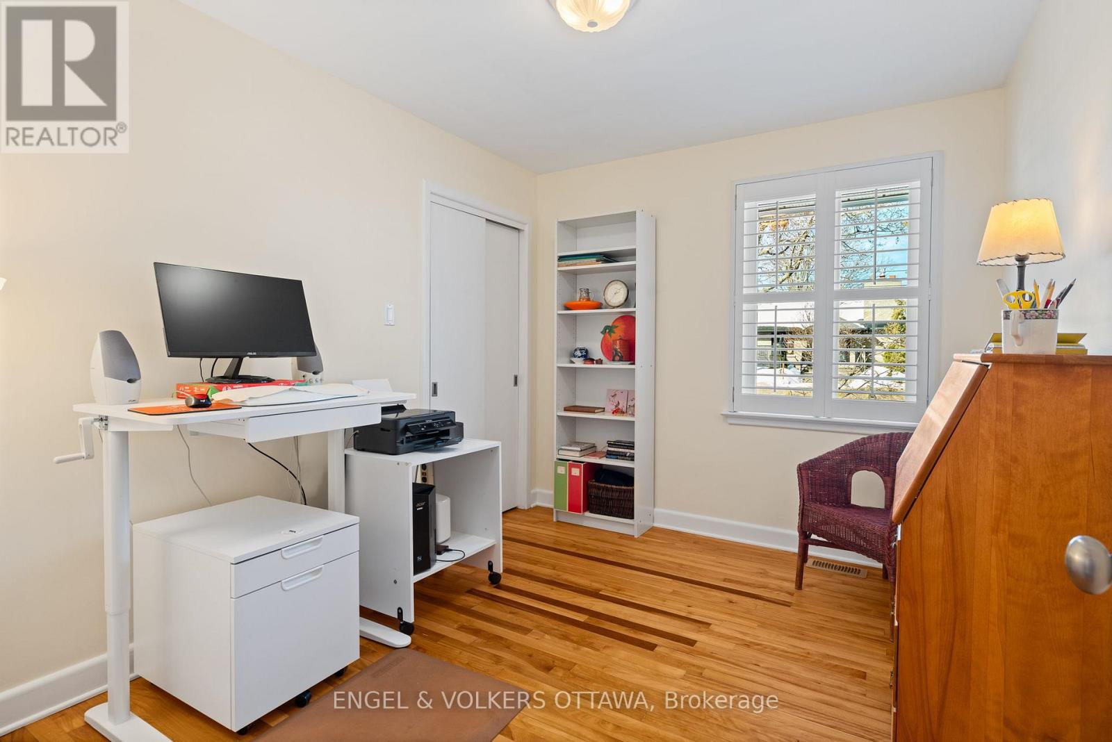 702 Dovercourt Avenue, Ottawa, Ontario  K2A 0W7 - Photo 18 - X12814458