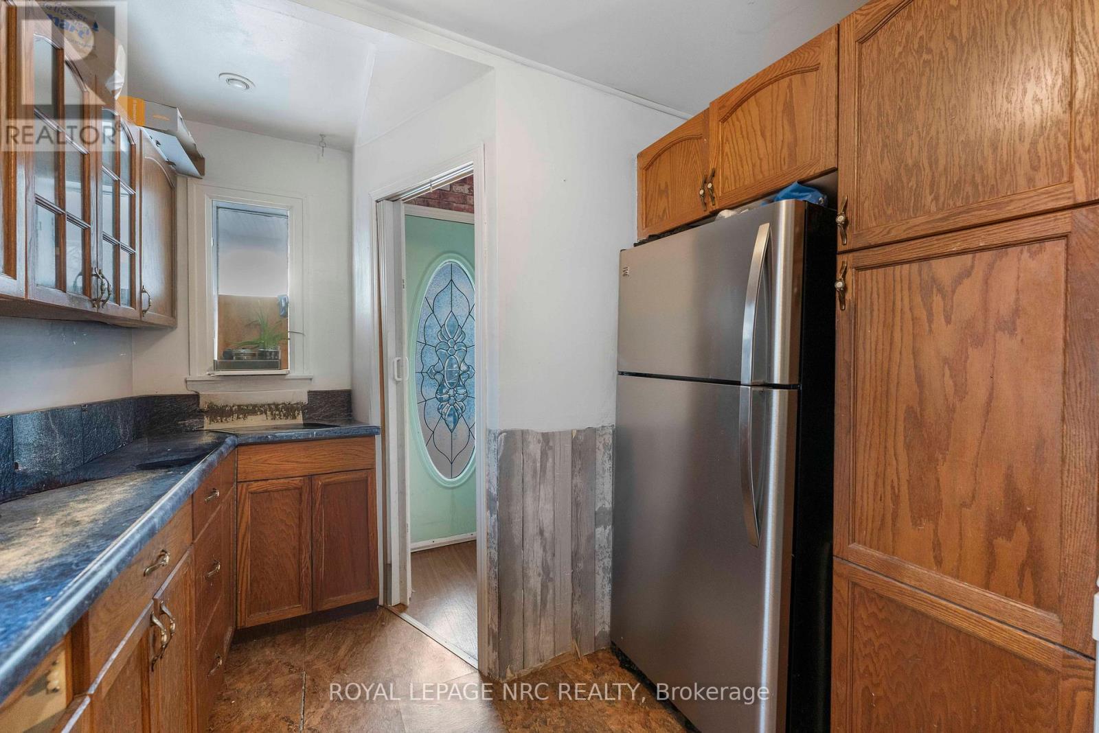 32 Ambrose Street, St. Catharines, Ontario  L2S 2K7 - Photo 17 - X12814500