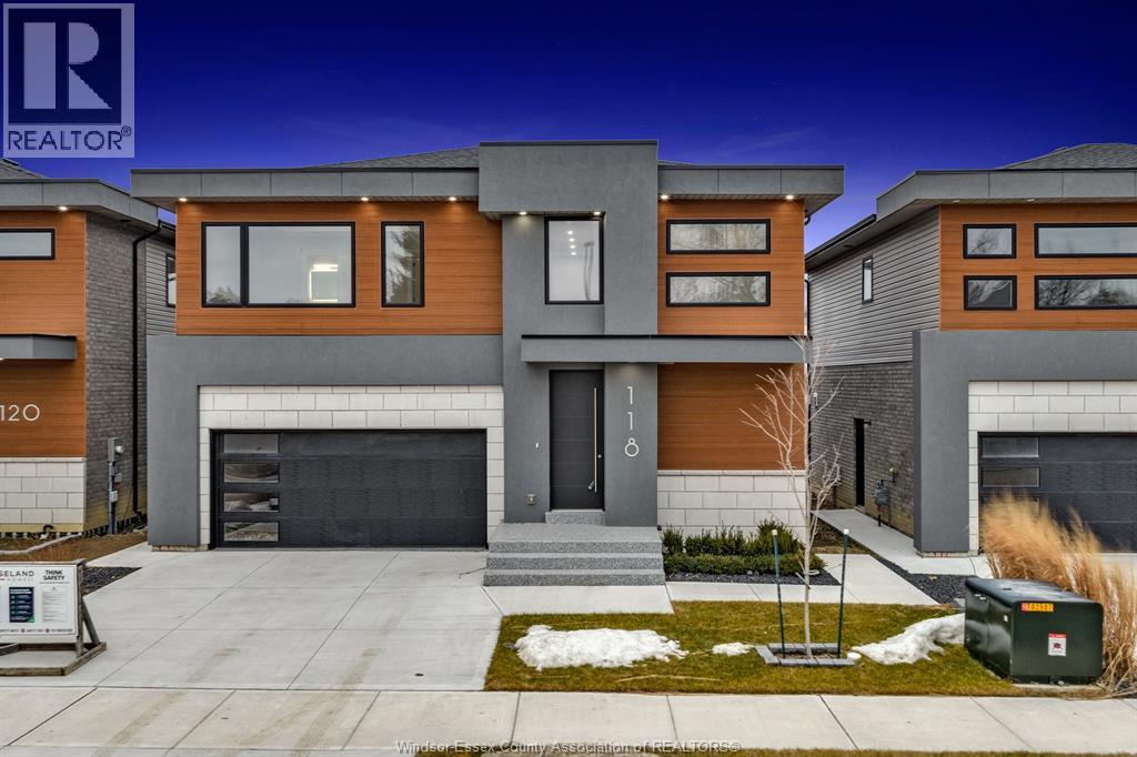 118 BEAR STREET, Essex, Ontario