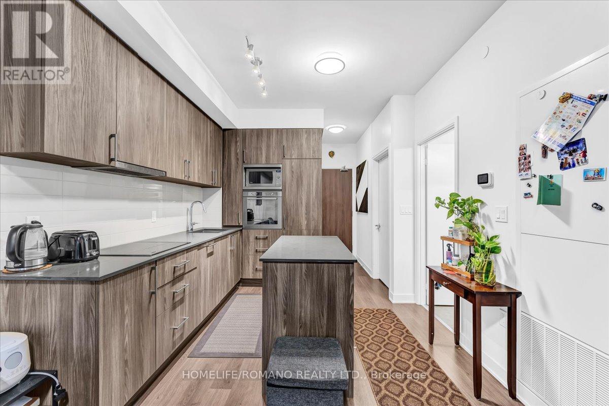 1714w - 27 Bathurst Street, Toronto (Waterfront Communities), Ontario  M5V 2P1 - Photo 14 - C12808722