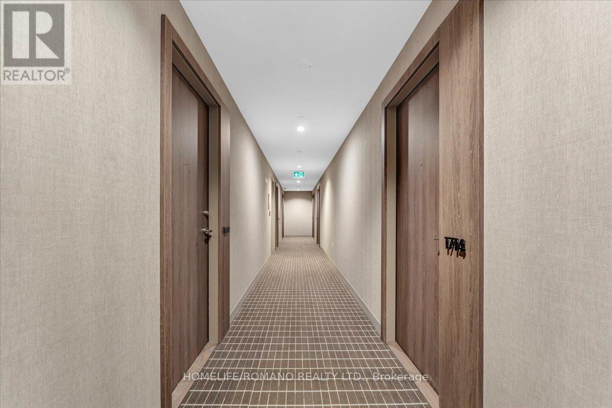 1714w - 27 Bathurst Street, Toronto (Waterfront Communities), Ontario  M5V 2P1 - Photo 7 - C12808722