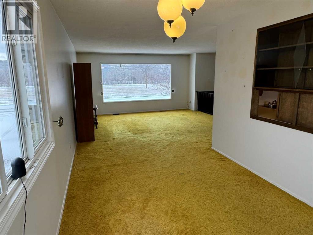 8005 94 Street, Peace River, Alberta  T8S 1E8 - Photo 8 - A2263376