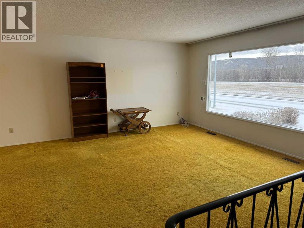 8005 94 Street, Peace River, Alberta  T8S 1E8 - Photo 12 - A2263376