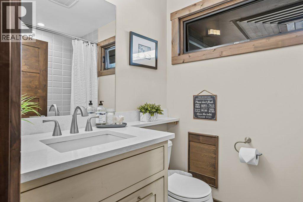 115 Spray Avenue, Banff, Alberta  T1L 1A1 - Photo 27 - A2258433