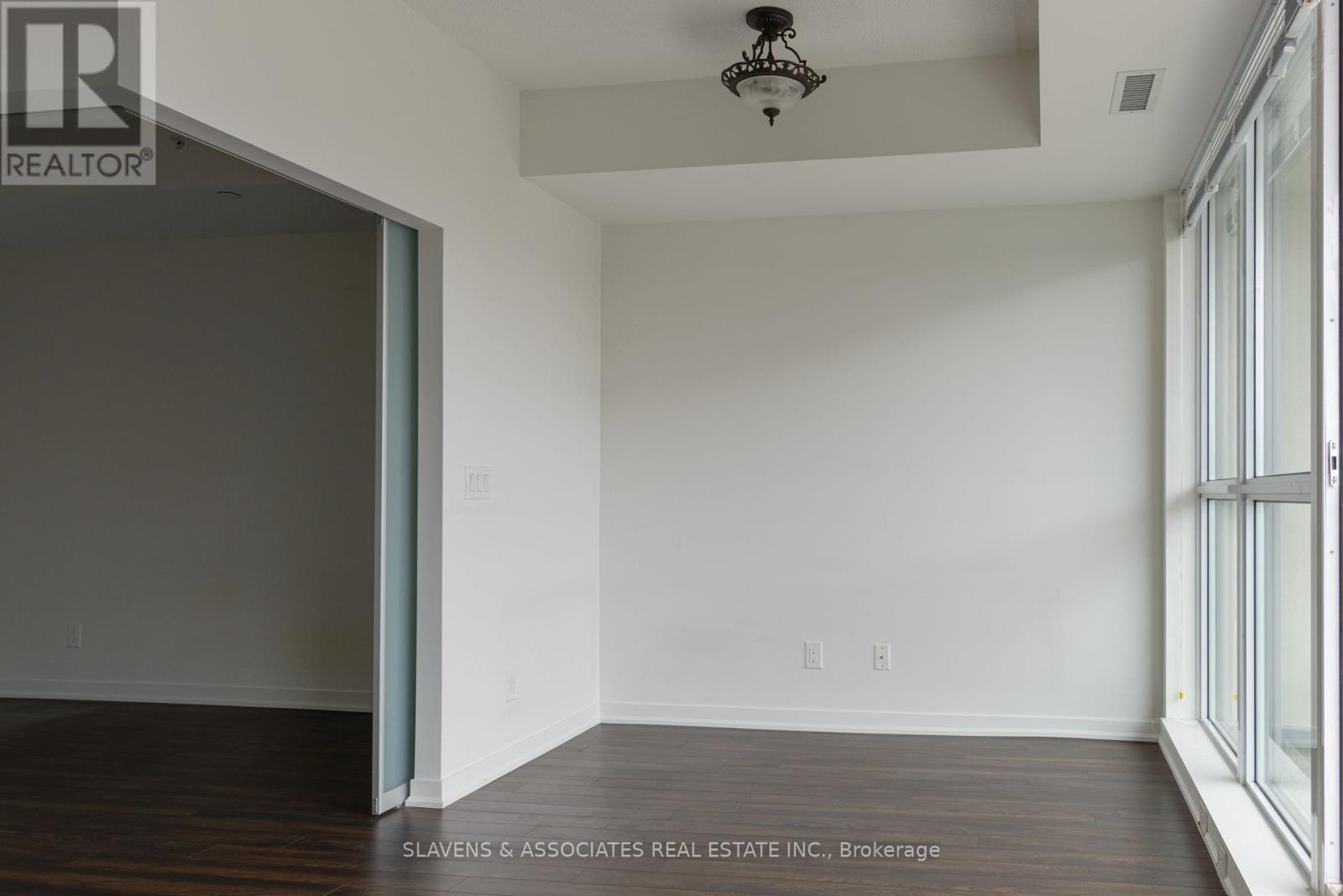 2015 - 51 East Liberty Street, Toronto (Niagara), Ontario  M6K 3P8 - Photo 3 - C12814412