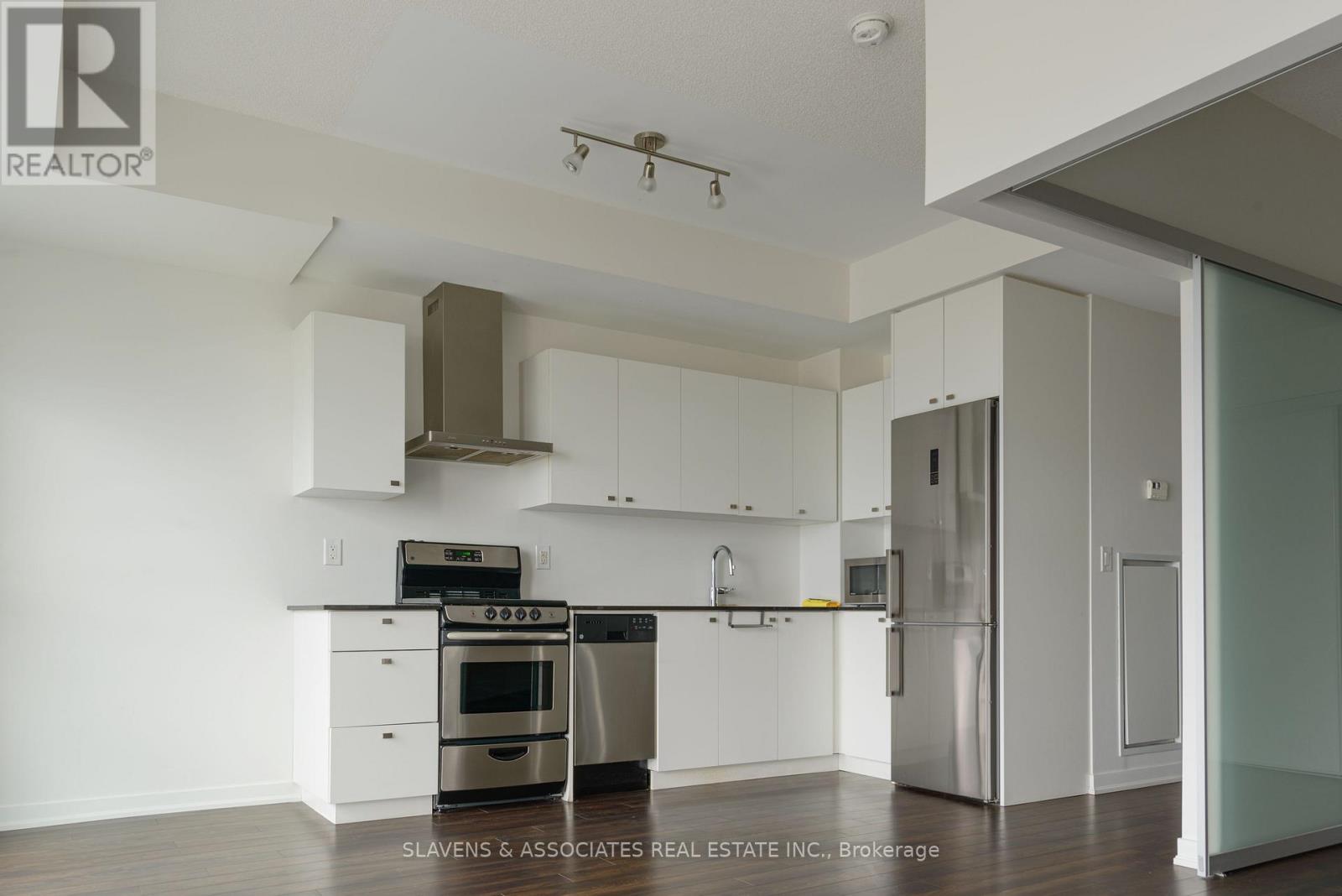 2015 - 51 East Liberty Street, Toronto (Niagara), Ontario  M6K 3P8 - Photo 4 - C12814412