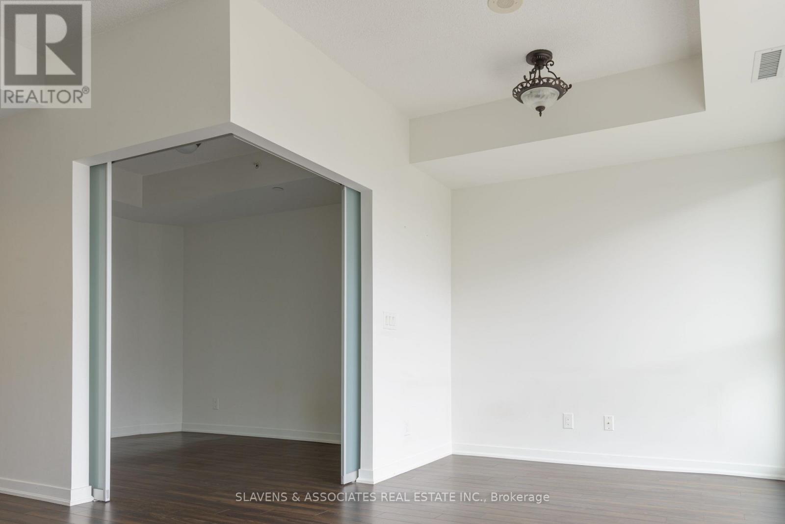 2015 - 51 East Liberty Street, Toronto (Niagara), Ontario  M6K 3P8 - Photo 6 - C12814412