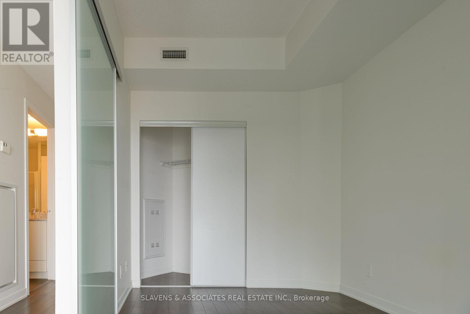 2015 - 51 East Liberty Street, Toronto (Niagara), Ontario  M6K 3P8 - Photo 7 - C12814412