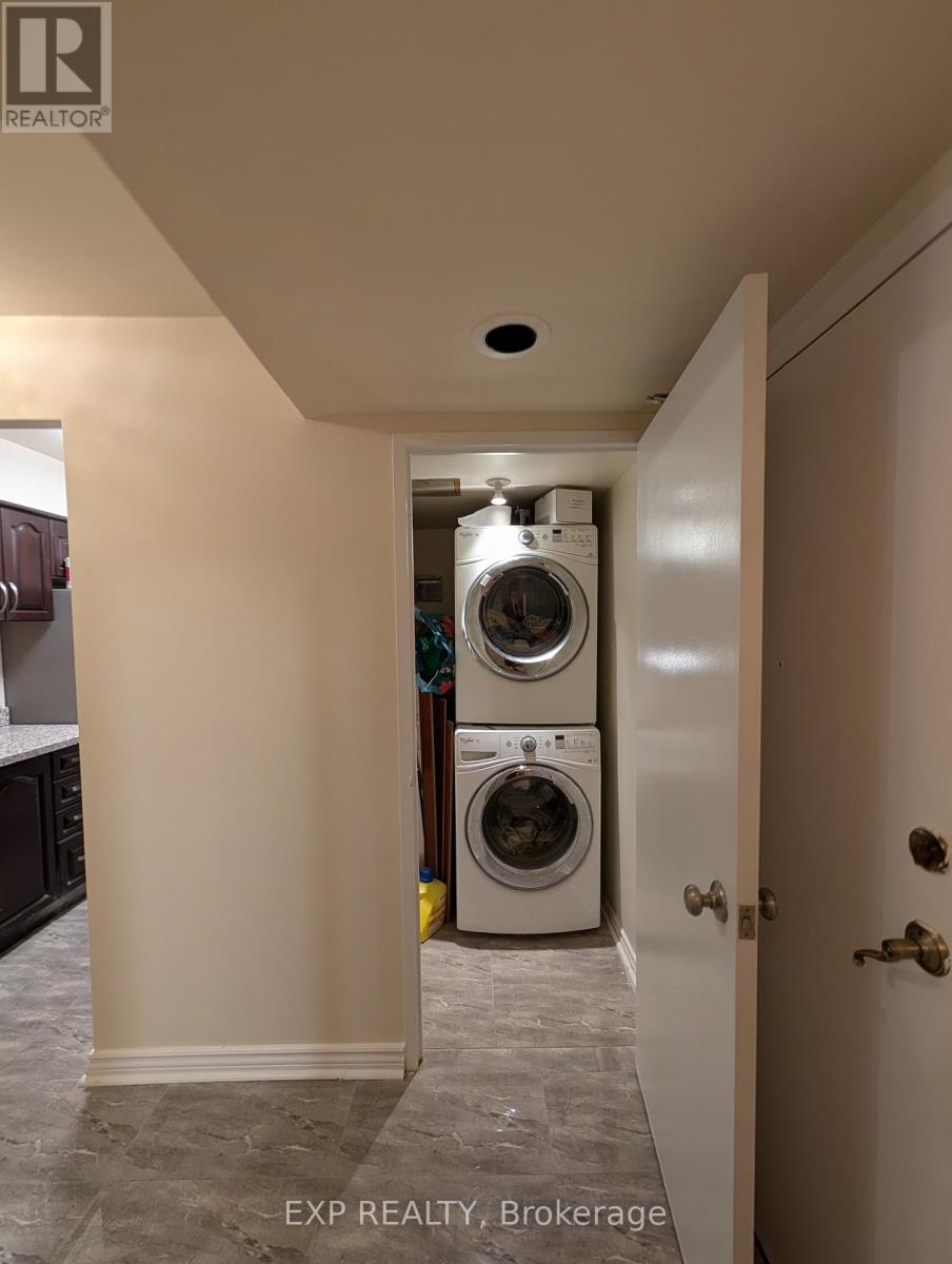 222 - 633 Bay Street, Toronto, Ontario  M5G 2G4 - Photo 20 - C12814432