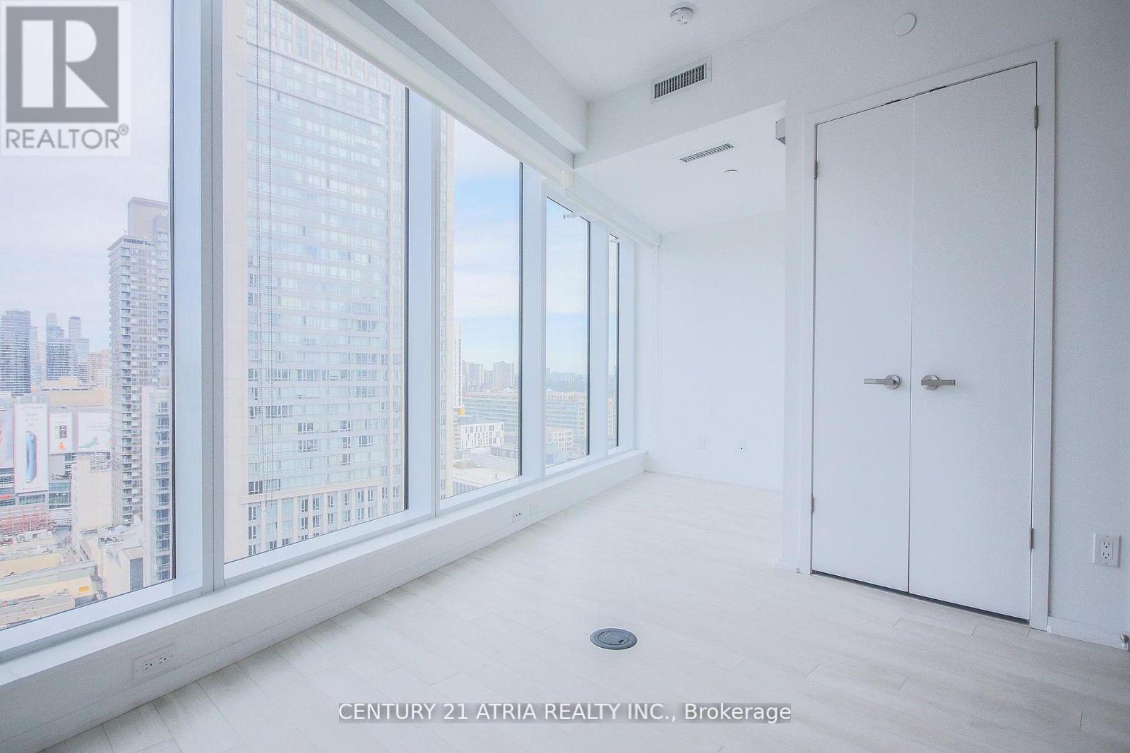 1913 - 197 Yonge Street, Toronto, Ontario  M5B 0C1 - Photo 20 - C12814448