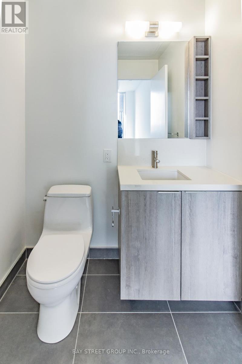 1203 - 2020 Bathurst Street, Toronto (Humewood-Cedarvale), Ontario  M5P 0A6 - Photo 7 - C12814478