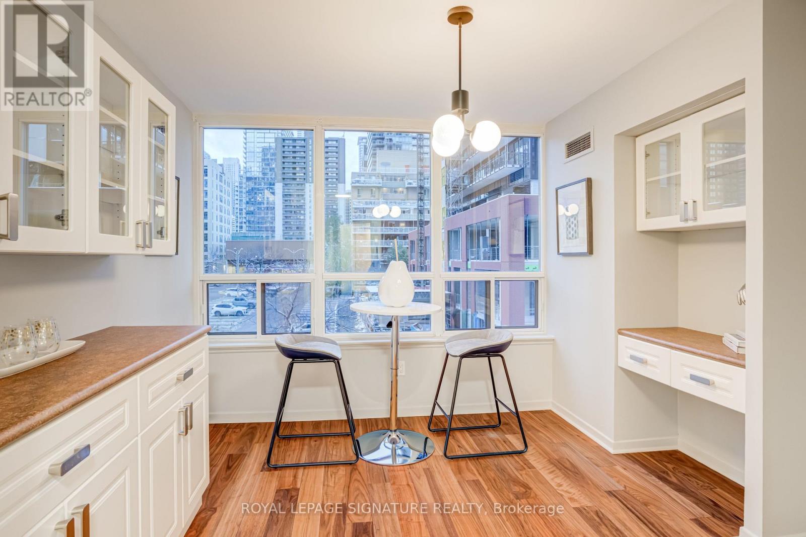 303 - 25 Maitland Street, Toronto, Ontario  M4Y 2W1 - Photo 22 - C12814480