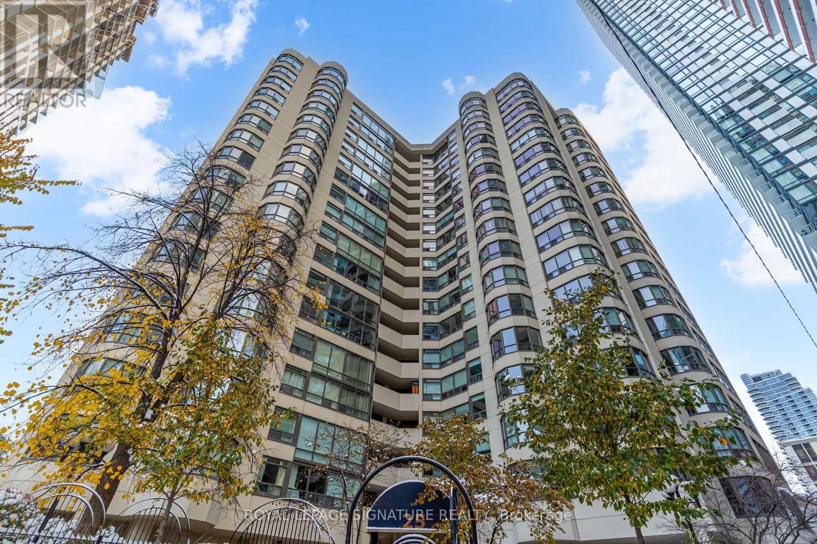 303 - 25 Maitland Street, Toronto, Ontario  M4Y 2W1 - Photo 42 - C12814480