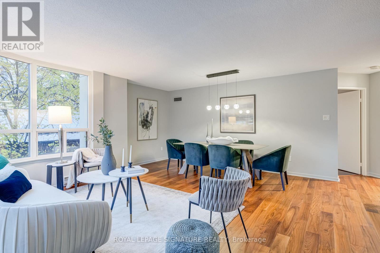 303 - 25 Maitland Street, Toronto, Ontario  M4Y 2W1 - Photo 8 - C12814480