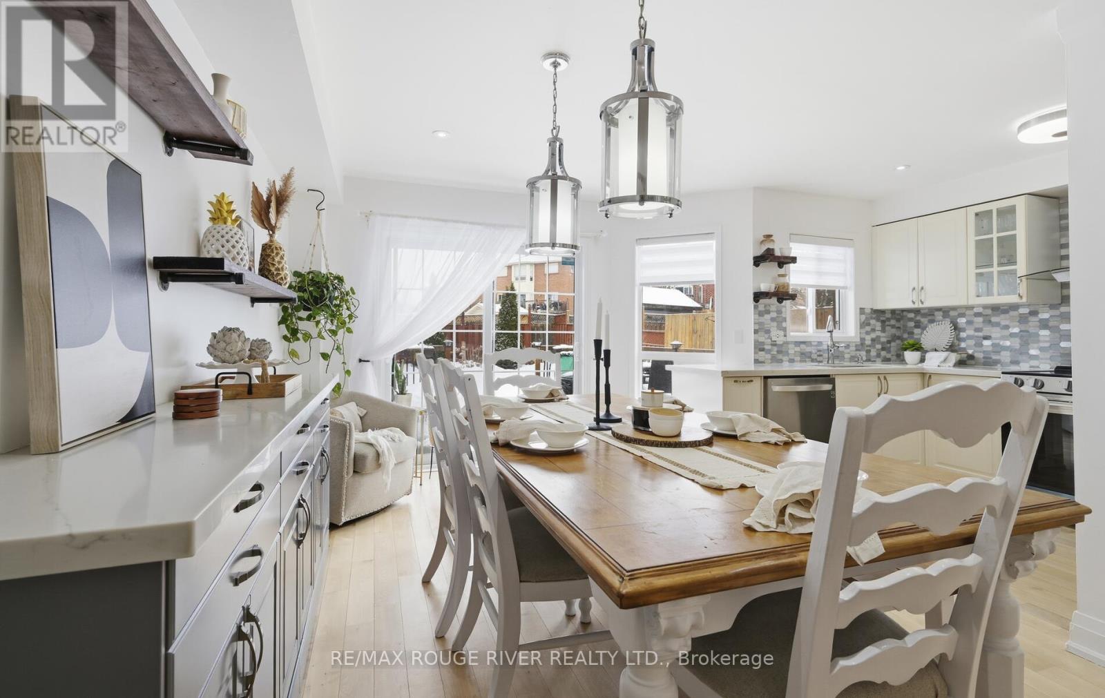 7 Hemans Court, Ajax, Ontario  L1T 4B9 - Photo 12 - E12814468