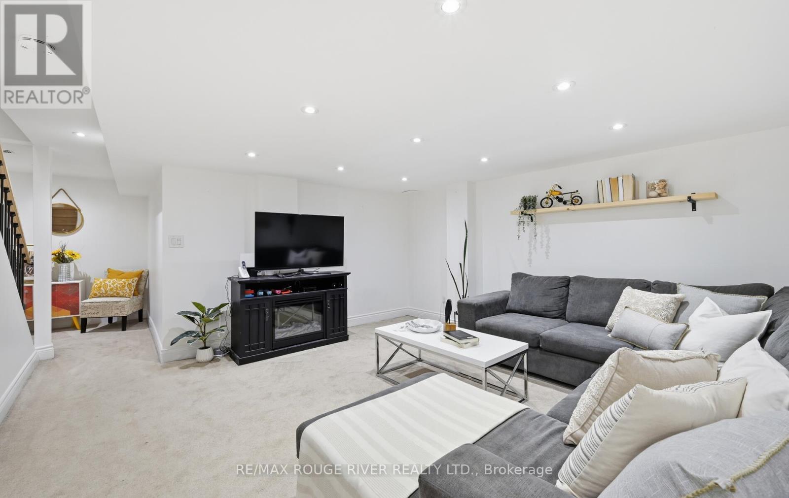 7 Hemans Court, Ajax, Ontario  L1T 4B9 - Photo 26 - E12814468