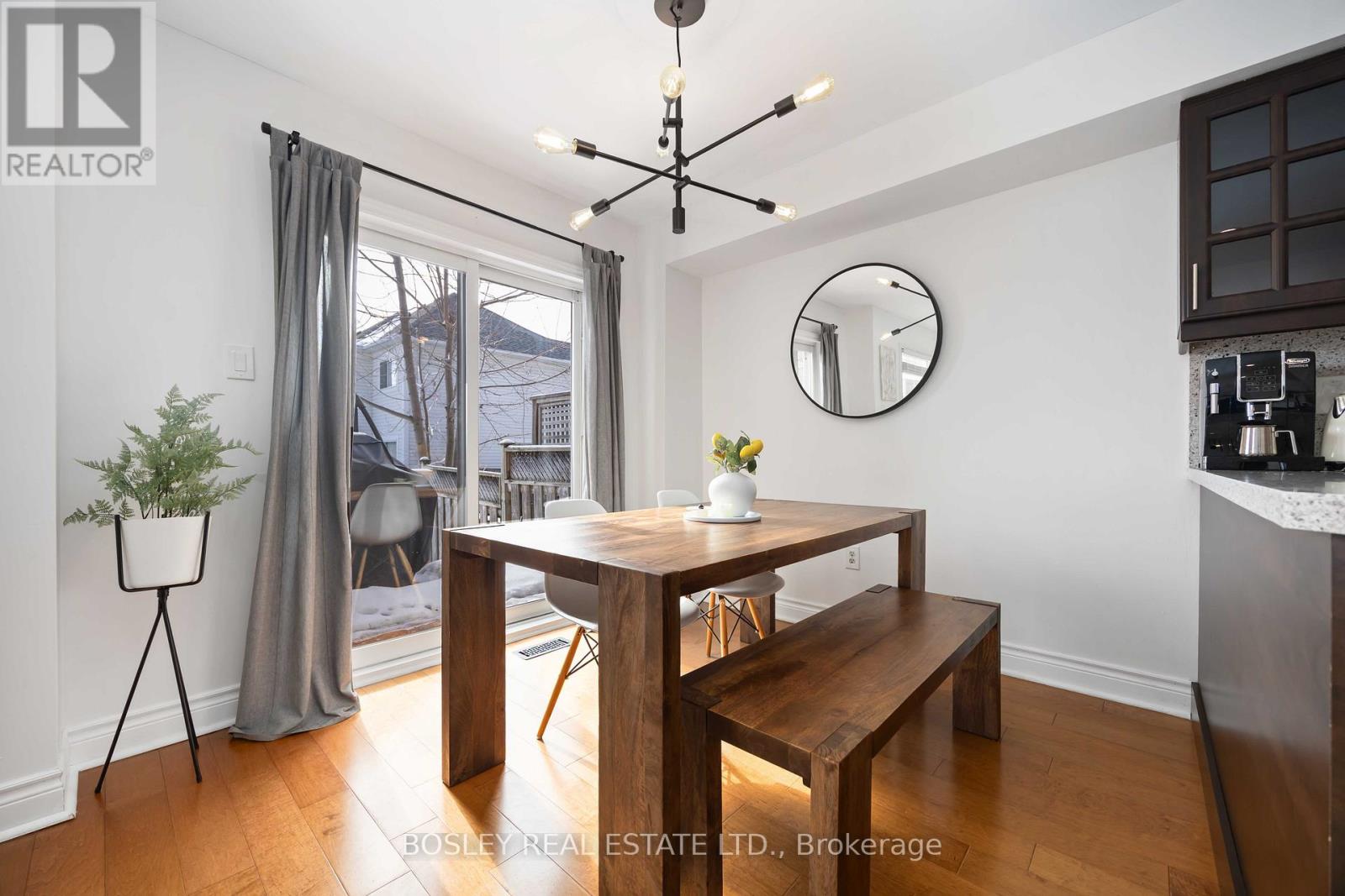 57 Candlebrook Drive, Whitby, Ontario  L1R 2V6 - Photo 6 - E12814498