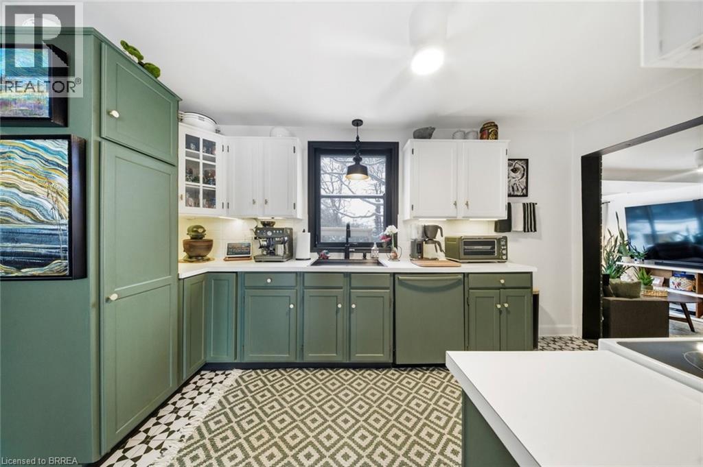 37 Elm Street, Brantford, Ontario  N3R 4T8 - Photo 15 - 40807169