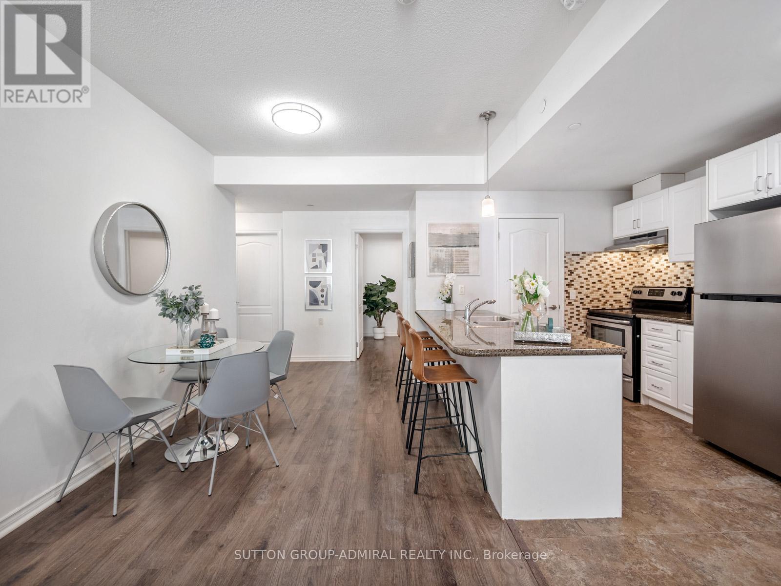 101 - 9589 Keele Street, Vaughan, Ontario L6A 5M1 - Photo 12 - N12814434