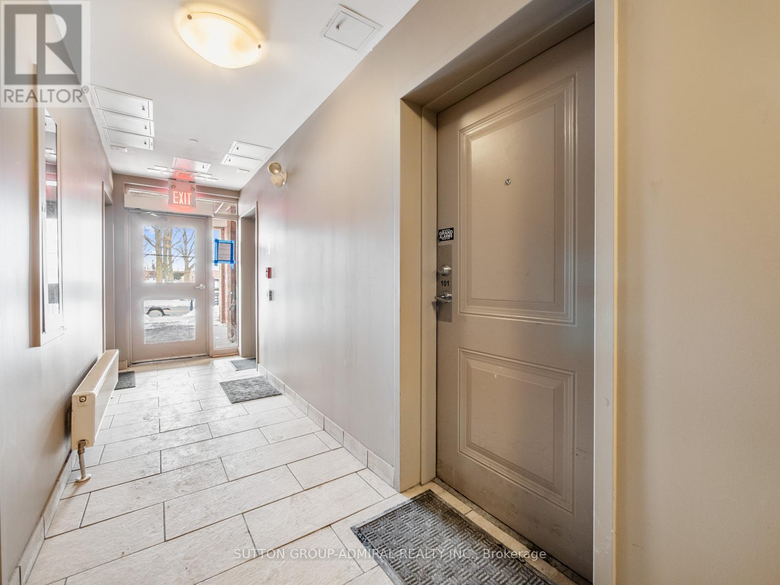 101 - 9589 Keele Street, Vaughan, Ontario L6A 5M1 - Photo 31 - N12814434