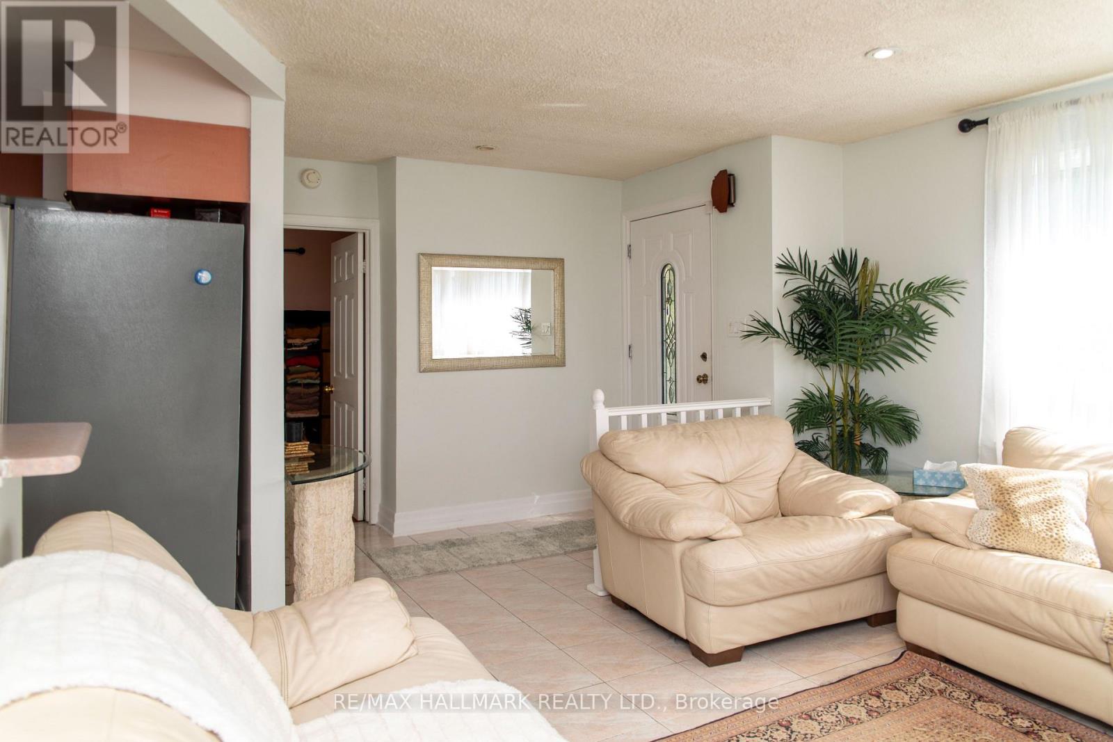 86 Church Street S, Richmond Hill, Ontario  L4C 1W3 - Photo 13 - N12814486