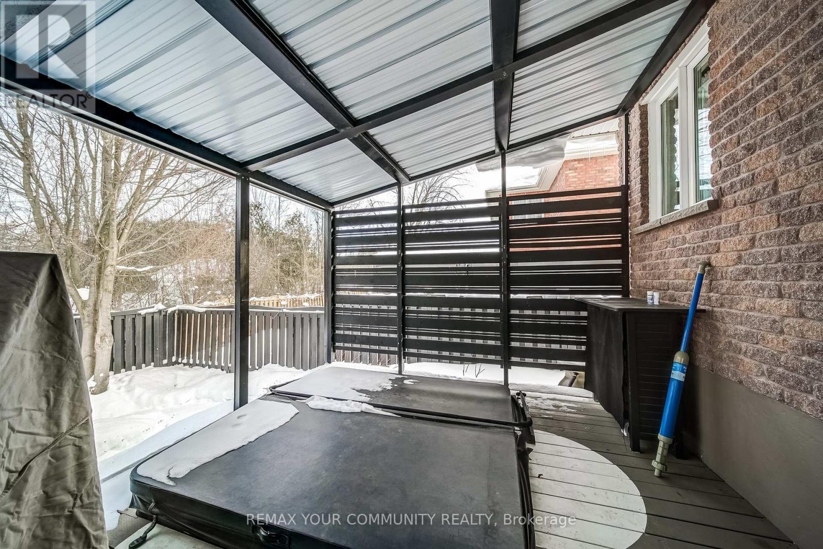 53 Highcastle Avenue, Georgina, Ontario  L4P 4B4 - Photo 42 - N12814490