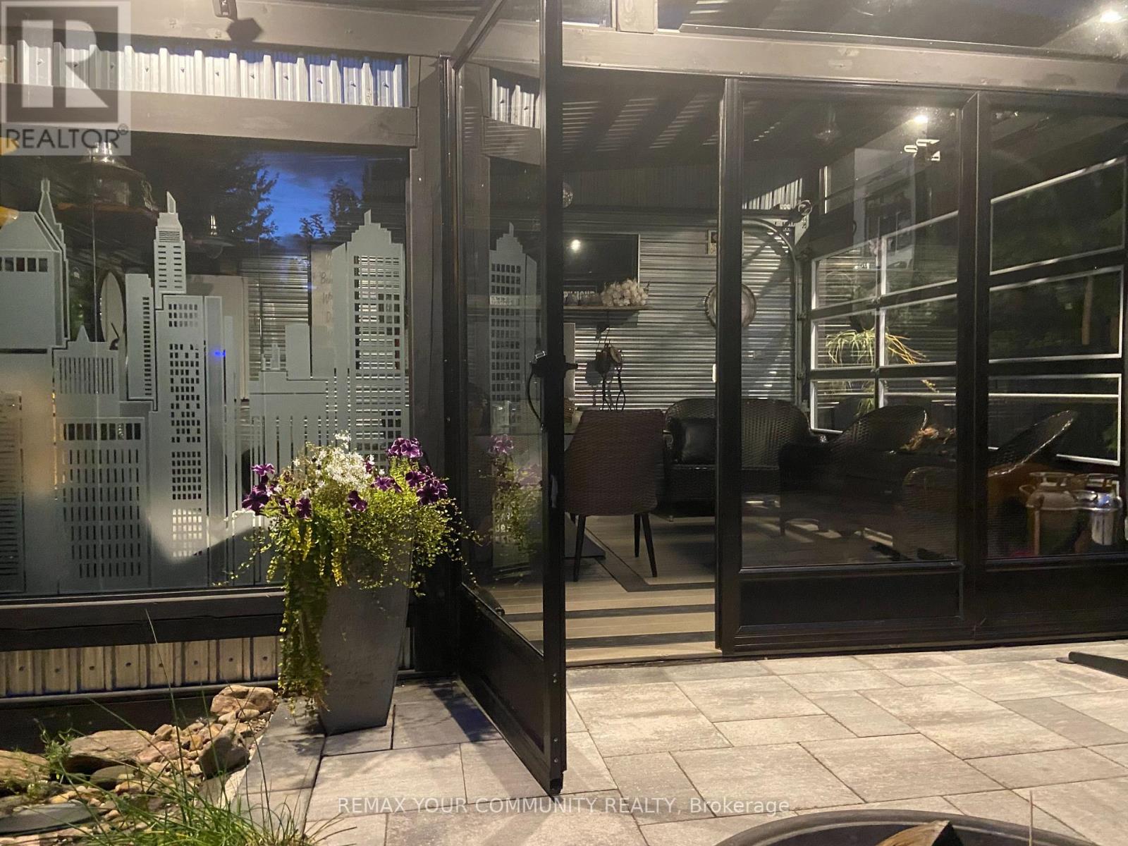 53 Highcastle Avenue, Georgina, Ontario  L4P 4B4 - Photo 46 - N12814490