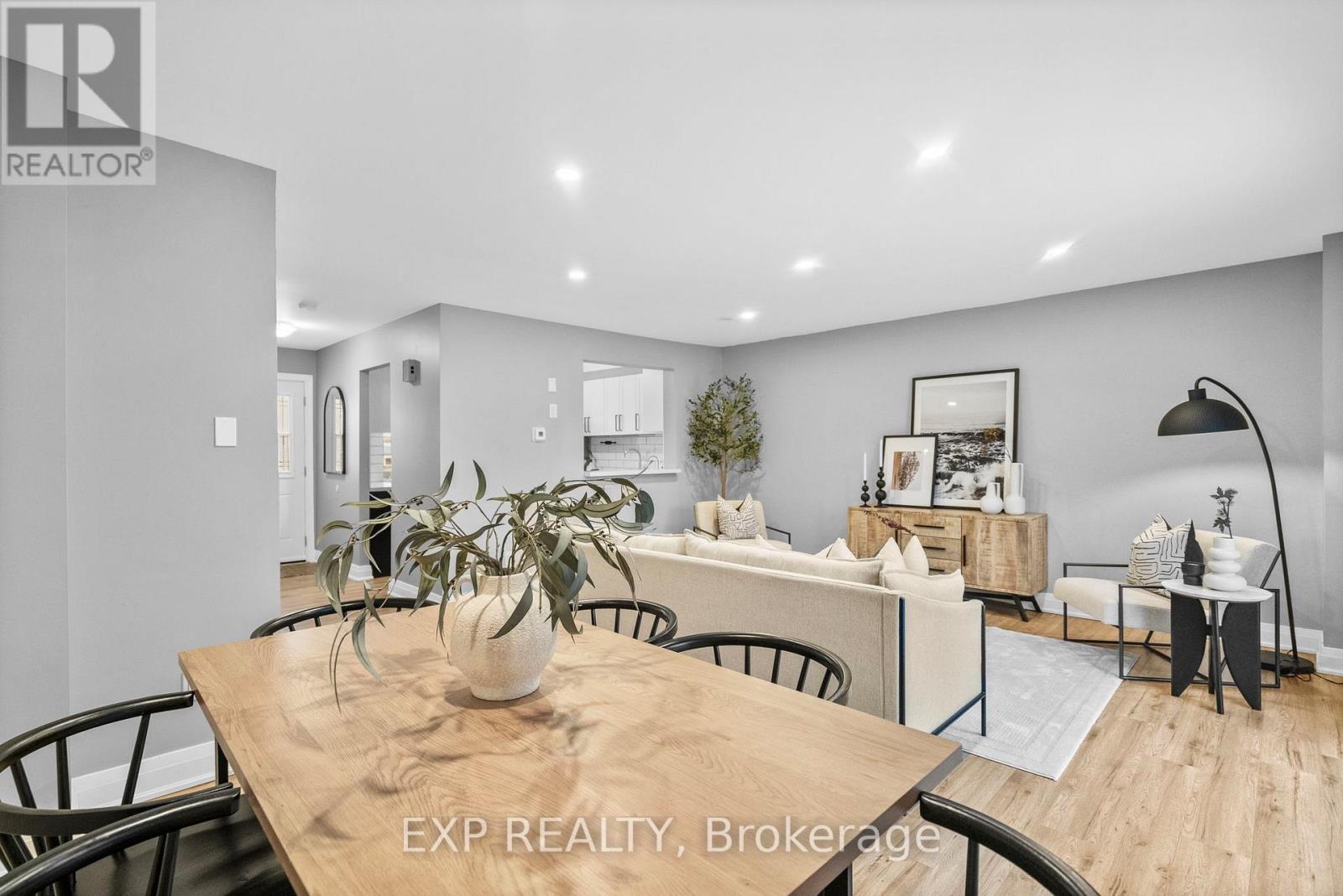 641 Woodward Avenue, Milton, Ontario L9T 3K4 - Photo 11 - W12814456