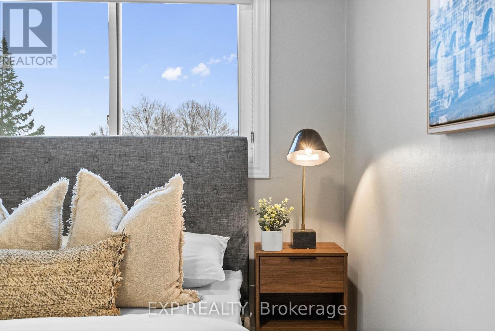 641 Woodward Avenue, Milton, Ontario L9T 3K4 - Photo 24 - W12814456