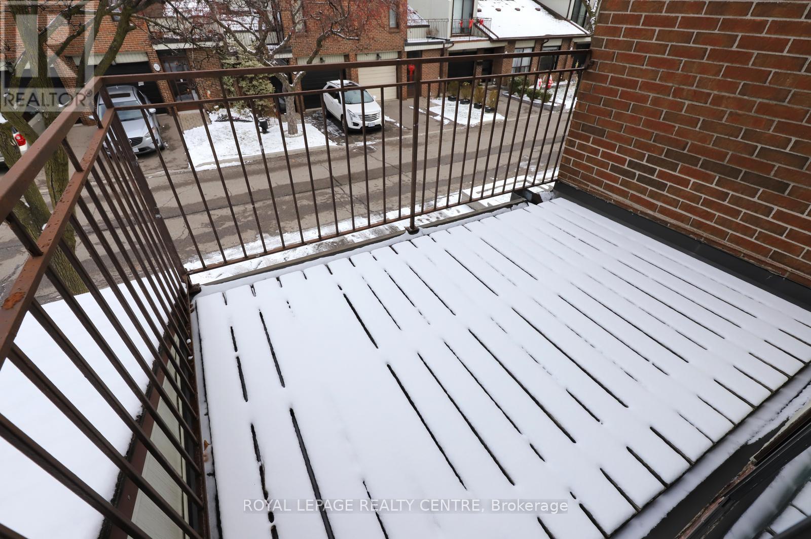 16 - 1021 Cedarglen Gate, Mississauga, Ontario  L5C 3A7 - Photo 32 - W12814488