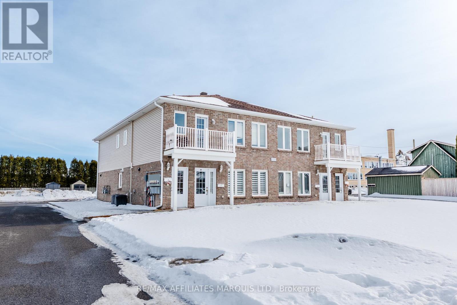 1107 GRETCHEN COURT, cornwall, Ontario