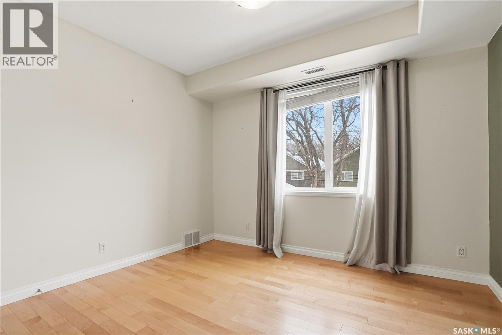 202 311 Clarence Avenue S, Saskatoon, Saskatchewan  S7N 1H5 - Photo 27 - SK029073