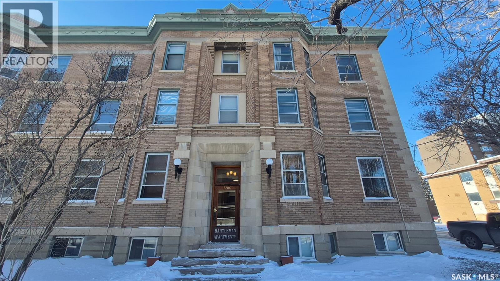 12 2201 14th Avenue, Regina, Saskatchewan  S4P 0X9 - Photo 1 - SK029035