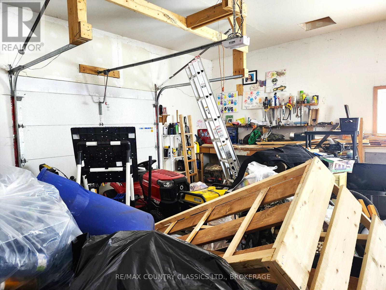 214 Addington Road 2, Addington Highlands, Ontario  K0H 2G0 - Photo 21 - X12812654