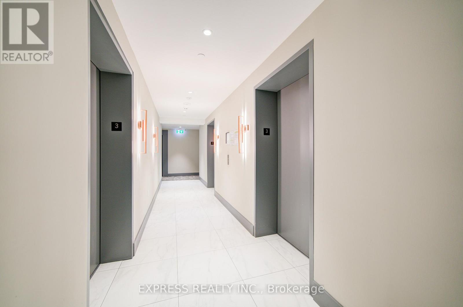 327 - 20 O'neill Road, Toronto, Ontario  M3C 0R2 - Photo 5 - C12811344