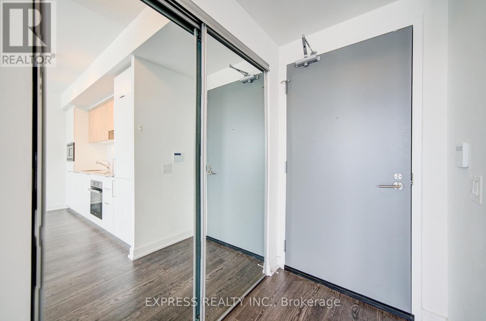 327 - 20 O'neill Road, Toronto, Ontario  M3C 0R2 - Photo 9 - C12811344