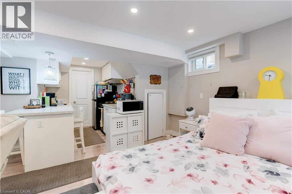 2261 Leominster Drive, Burlington, Ontario  L7P 3W8 - Photo 22 - 40786567