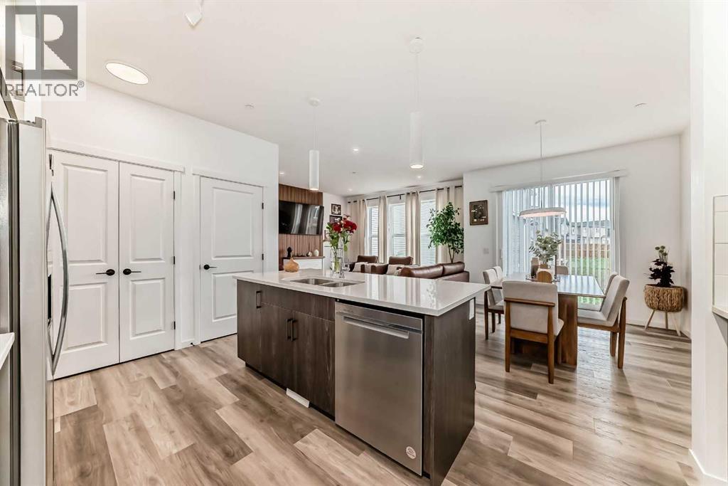 171 Hotchkiss Manor Se, Calgary, Alberta  T3S 0G5 - Photo 6 - A2269301