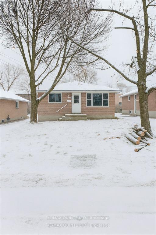 25 Union Street, Belleville, Ontario  K8P 2B5 - Photo 2 - X12814626