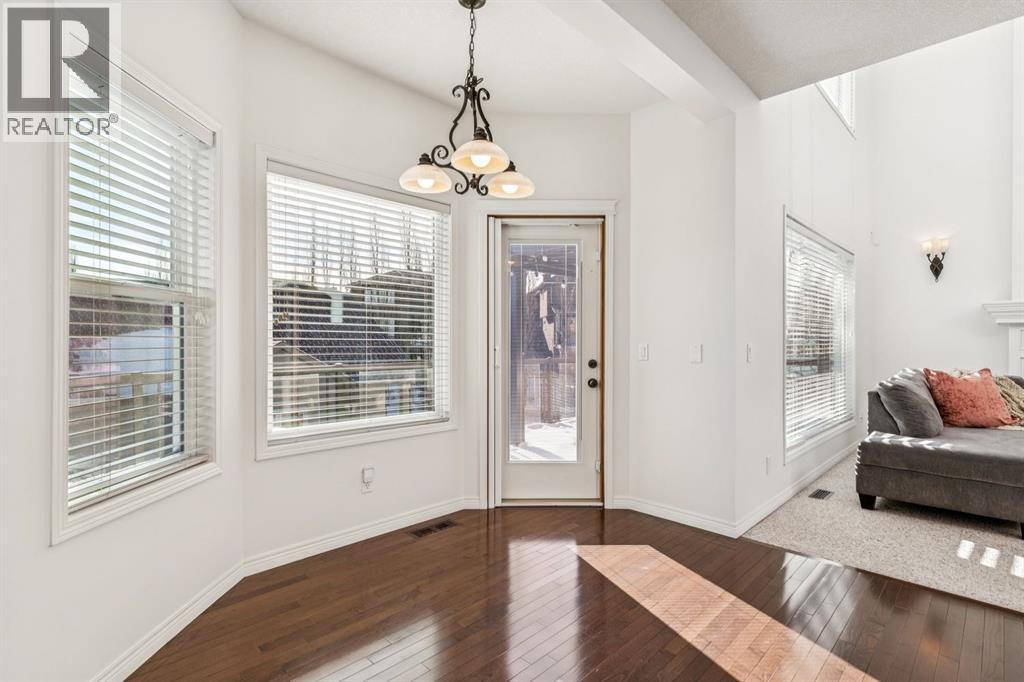 2715 Evercreek Bluffs Way Sw, Calgary, Alberta  T2Y 4V7 - Photo 15 - A2287400