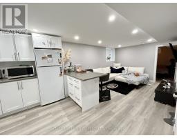 LOWER - 18 QUEENSTON CRESCENT, London East, Ontario