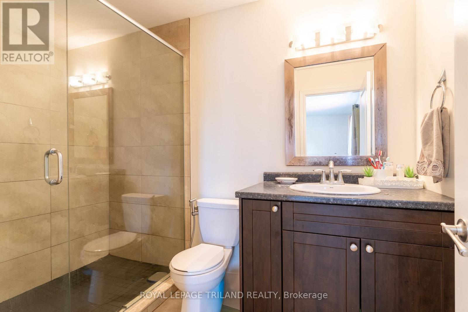 1090 Oakcrossing Road, London North, Ontario  N6H 0E9 - Photo 30 - X12814658