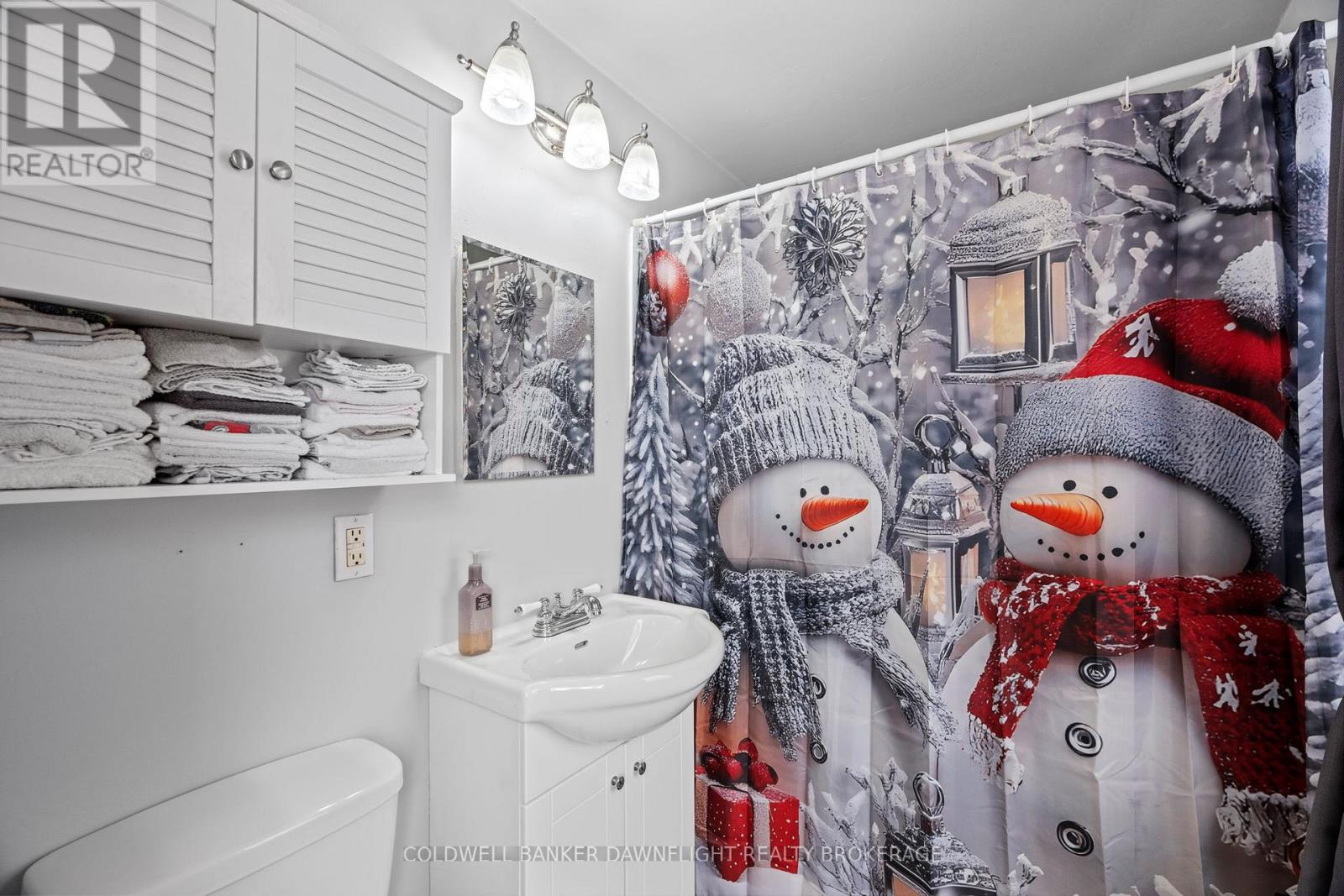 115 Columbia Drive, South Huron, Ontario  N0M 1Y0 - Photo 21 - X12814750