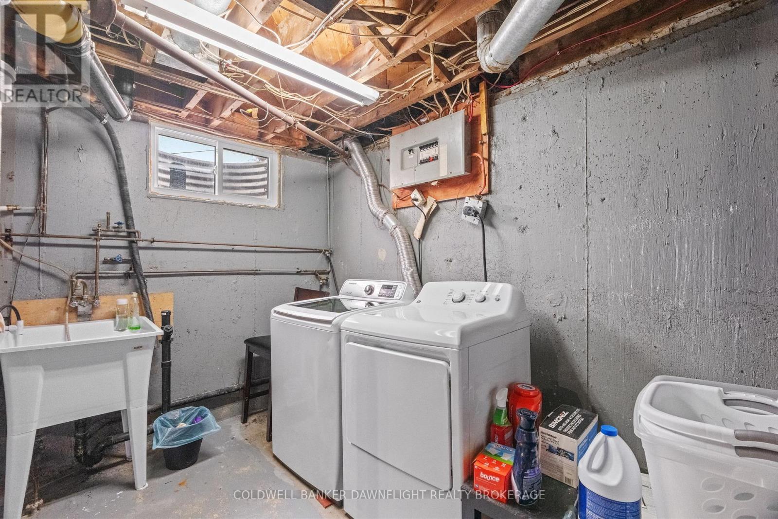 115 Columbia Drive, South Huron, Ontario  N0M 1Y0 - Photo 35 - X12814750