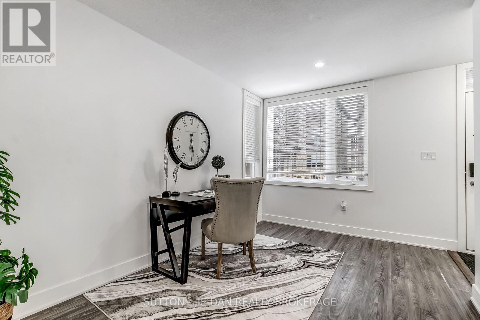 78 - 1960 Dalmagarry Road, London North, Ontario  N6G 0T8 - Photo 3 - X12814798