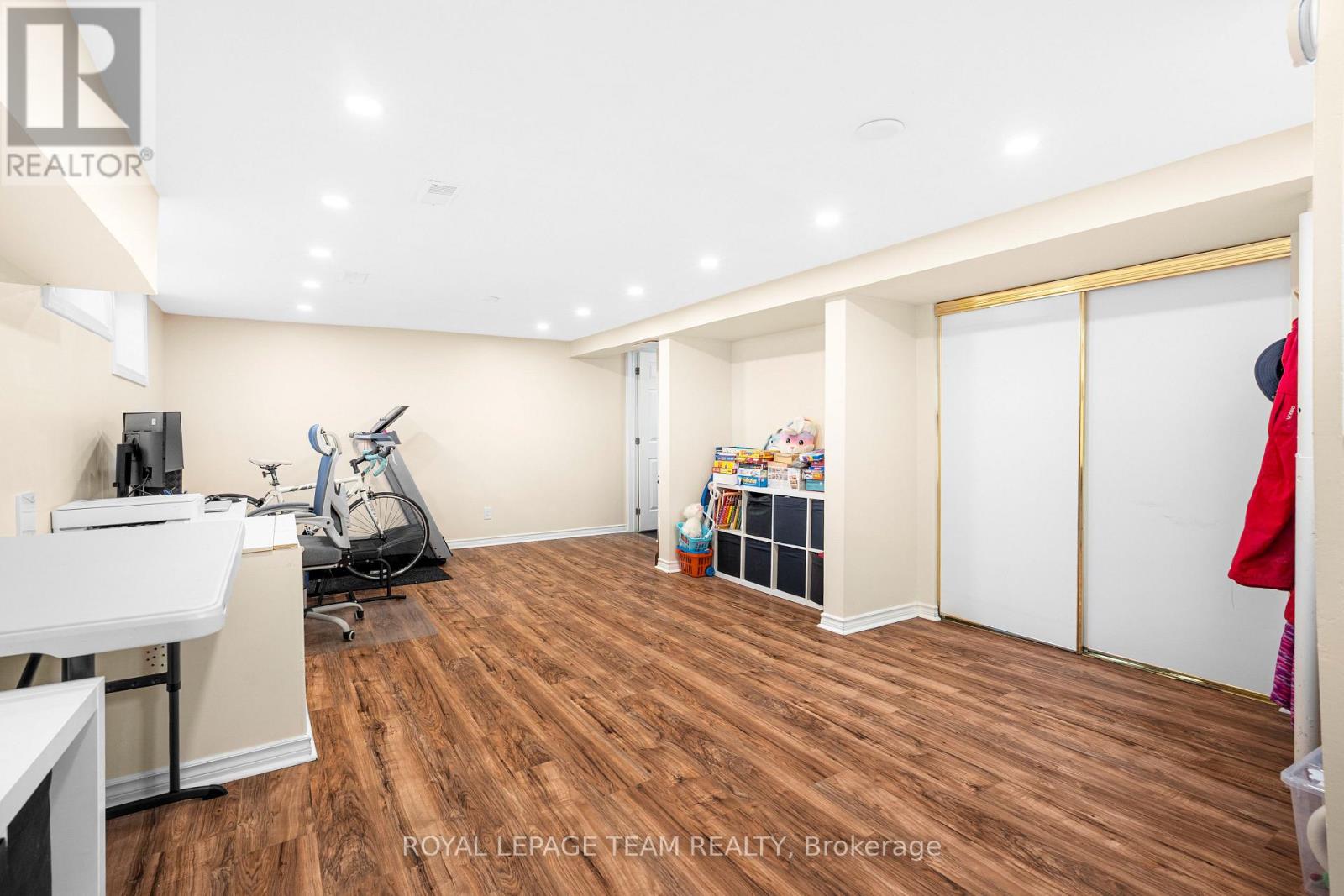 852 Borthwick Avenue, Ottawa, Ontario  K1K 2M8 - Photo 39 - X12814536