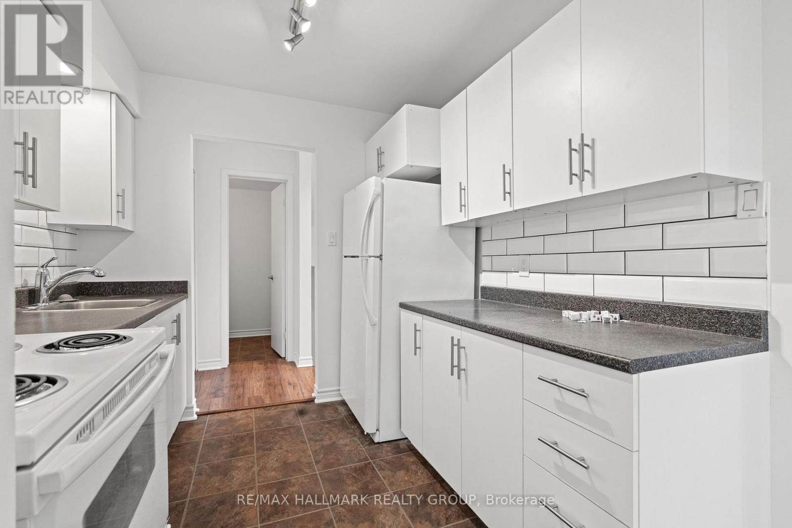 C - 311 Presland Road, Ottawa, Ontario  K1K 2B6 - Photo 16 - X12814602