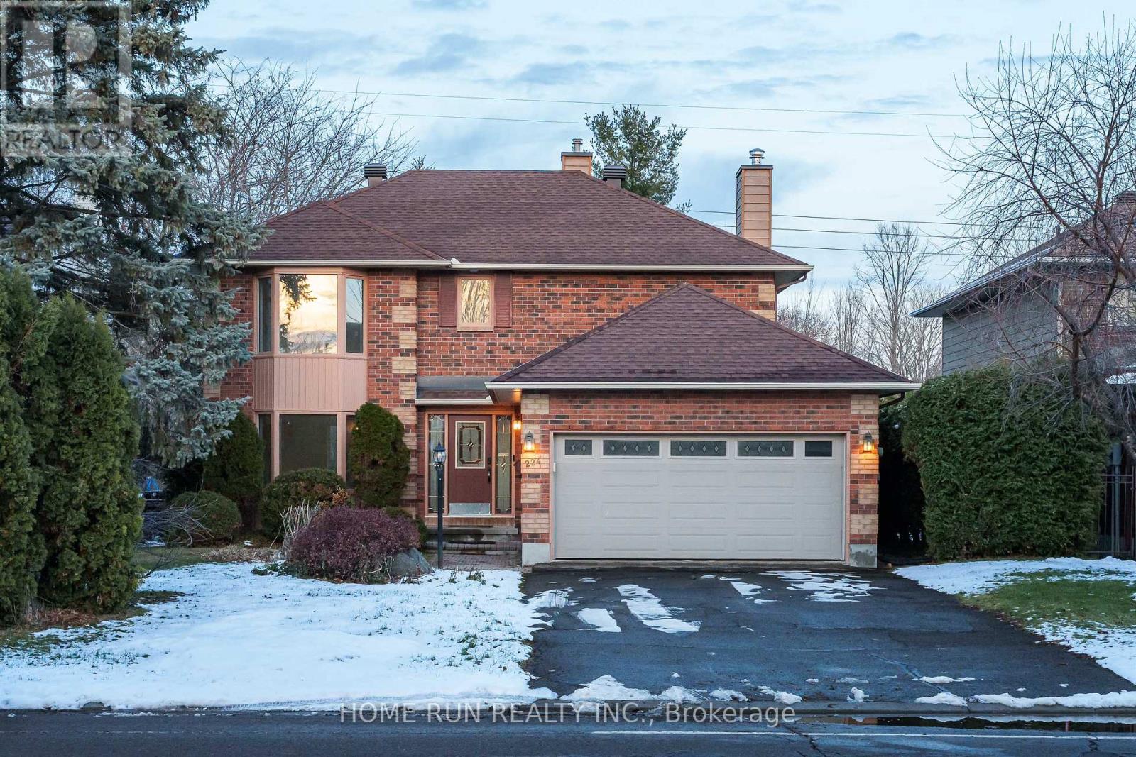 224 WALDEN DRIVE, Ottawa, Ontario