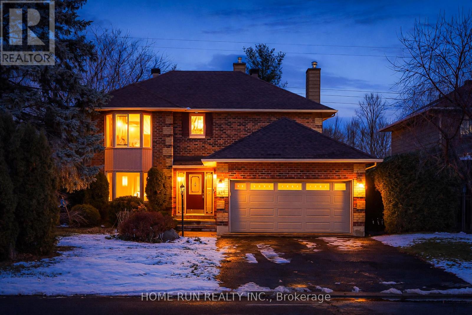 224 Walden Drive, Ottawa, Ontario  K2K 2M3 - Photo 2 - X12814710